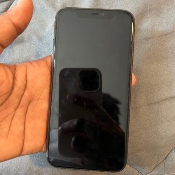 ROGGER IPHONES
