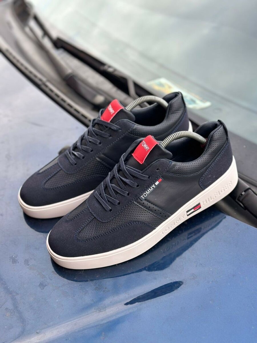 Chaussure tommy