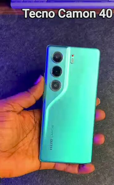 Techno Camon 40