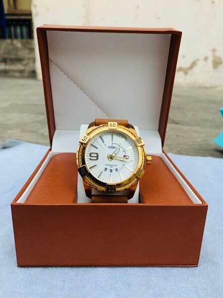 Customized watches
