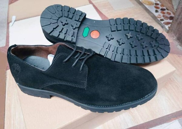 SUEDE BOOTS