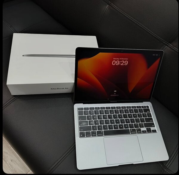 MacBook Air