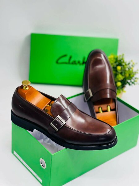 Solid branded shoes