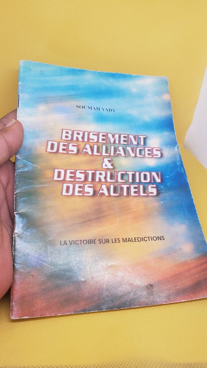 Brisements des alliances  et destruction des autels