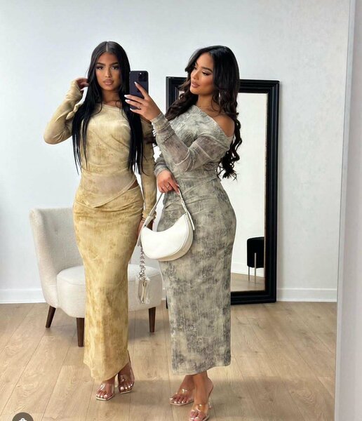 Women's clothing