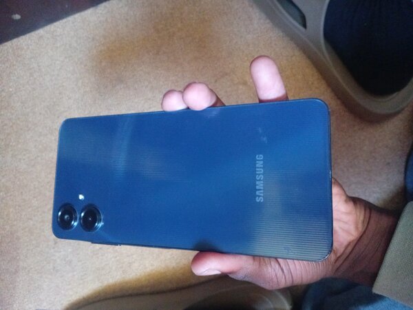 Samsung A06