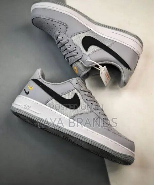 NIKE AIRFORCE ASH