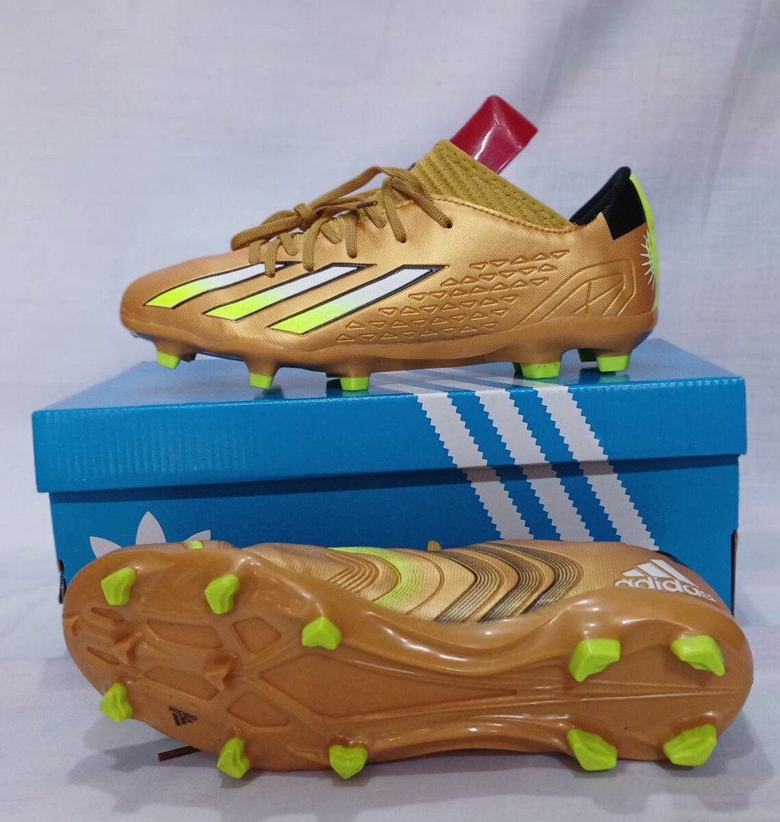 Soccer boots