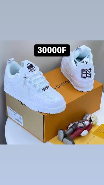 Luis Vuitton white