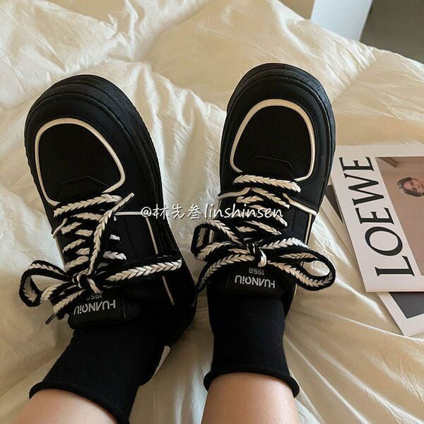 Female sneakers