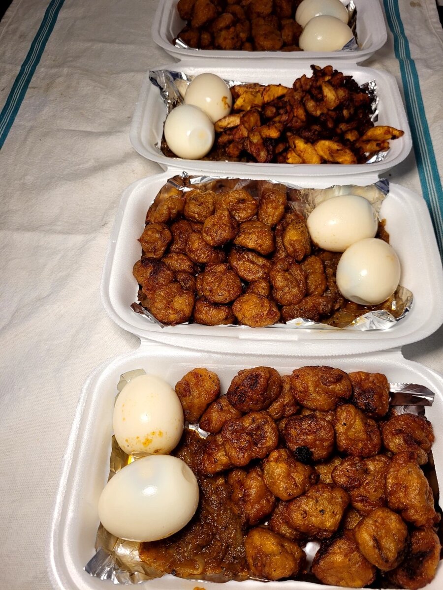 4 plats Claclo oeufs
