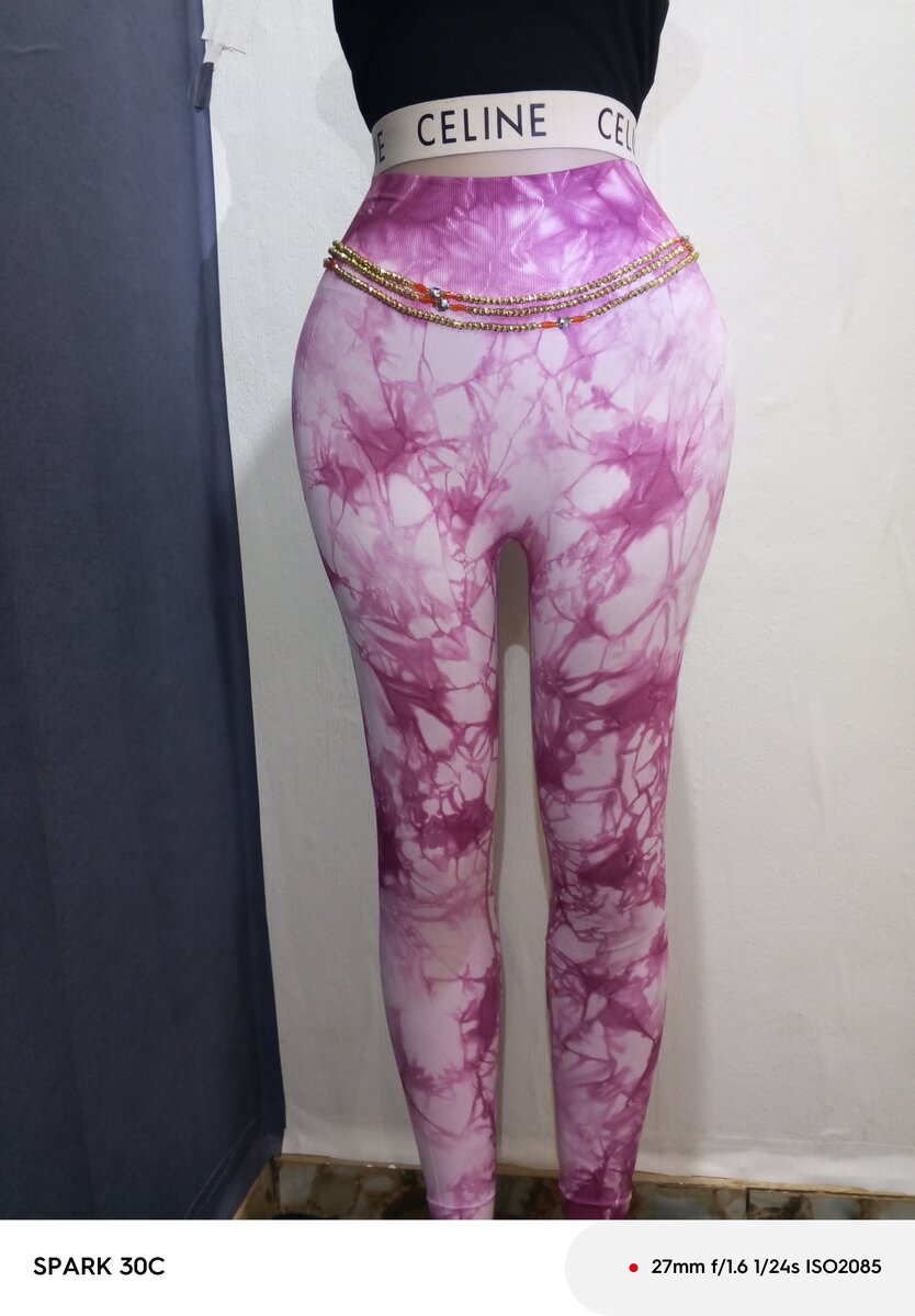 Ladies skinny wear