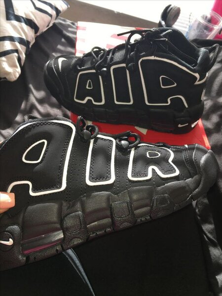 NIKE AIRMAX UPTEMPO