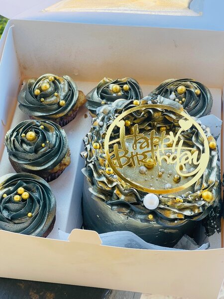 Cakes