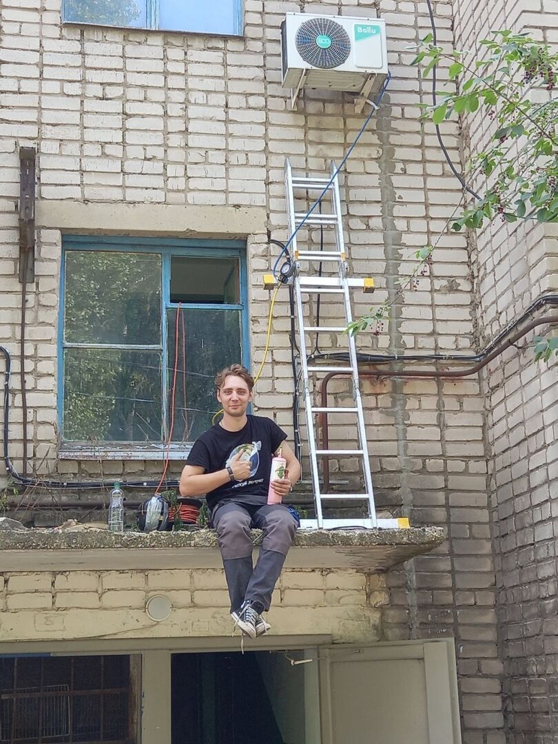 монтаж кондиционера, кондиционер, наружный блок кондиционера, монтаж сплит систем, монтаж внешнего блока кондиционера