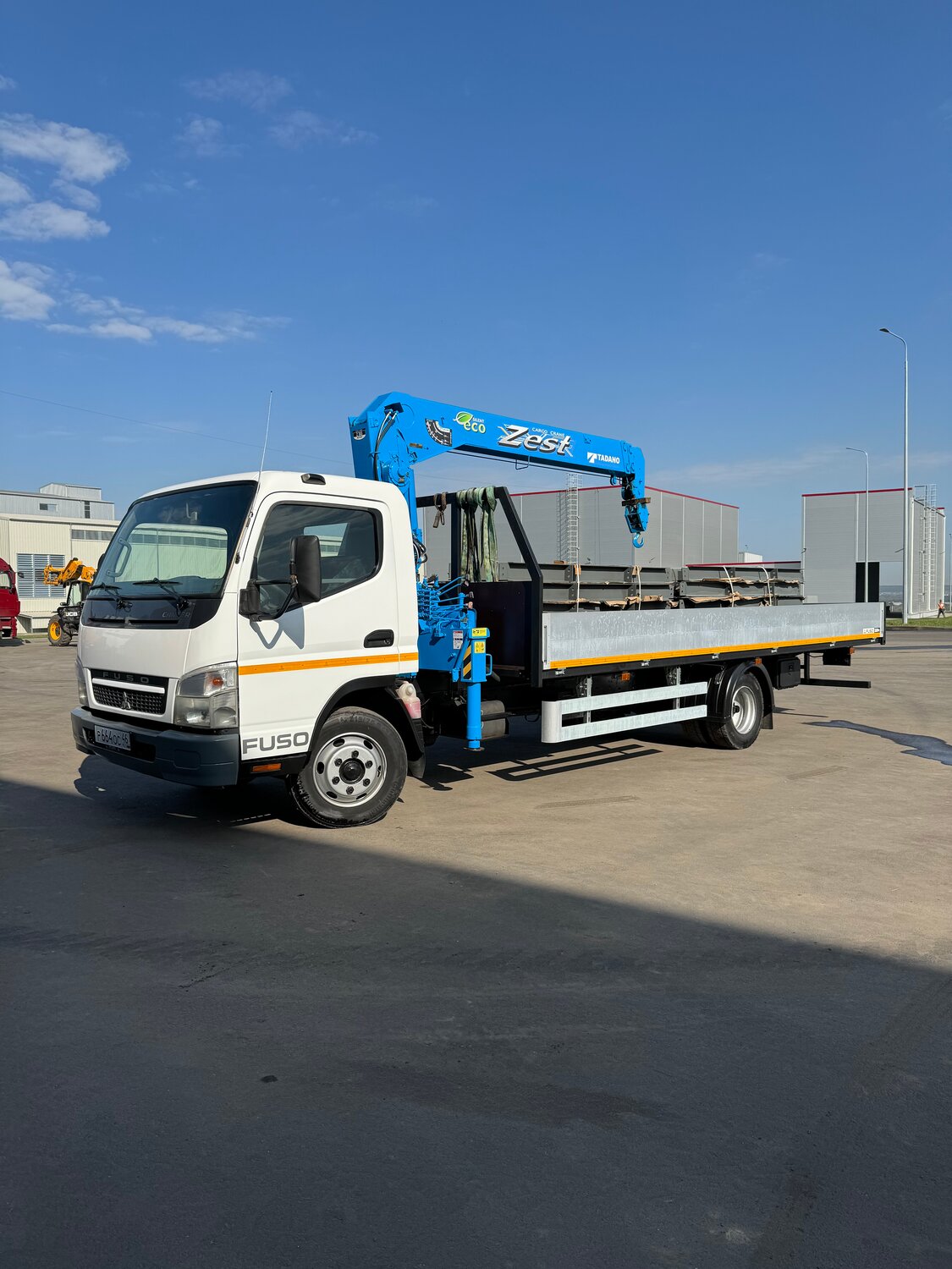 mitsubishi fuso манипулятор, mitsubishi fuso манипулятор 5т, манипулятор mitsubishi fuso 5 тонн, mitsubishi fuso с кму, манипулятор
