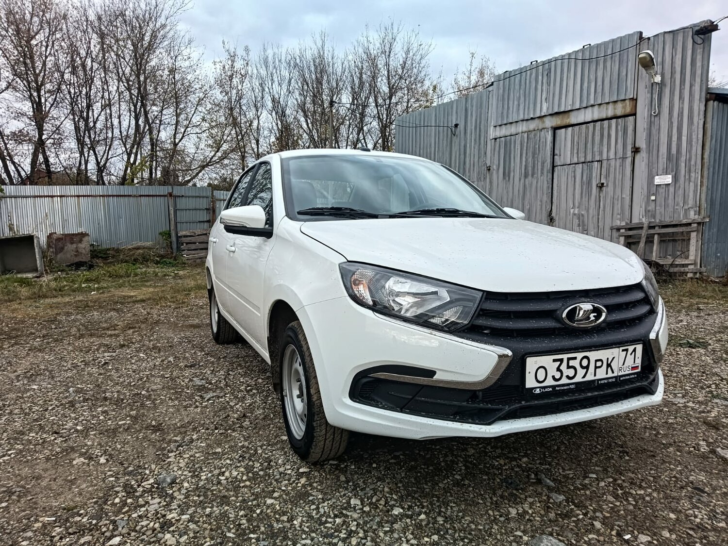 lada ваз granta, белая лада гранта, лифтбек лада гранта, лада гранта седан 2023 белая, Geely GC6