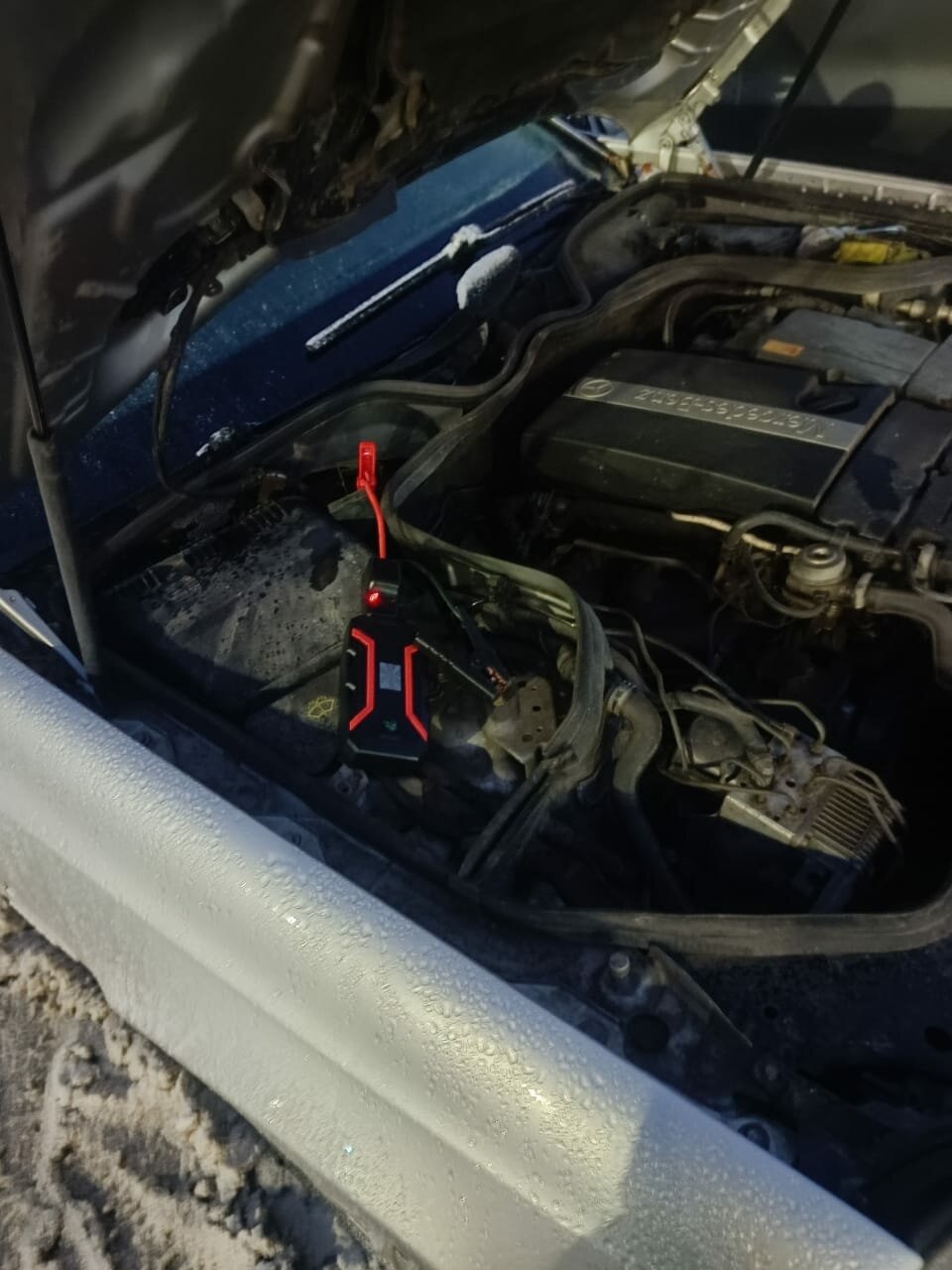 прикурить авто 24в, прикурить автомобиль, диагностика мерседес 124, прикуривание автомобиля, двигатель мерседес