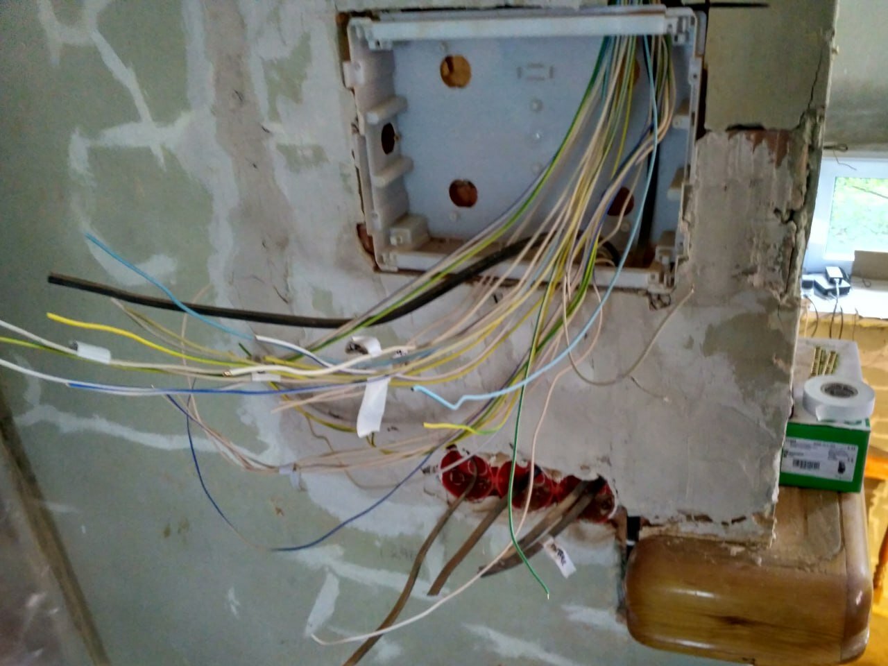 электрика, монтаж электропроводки, разводка электропроводки, электропроводка, внутренние электропроводки