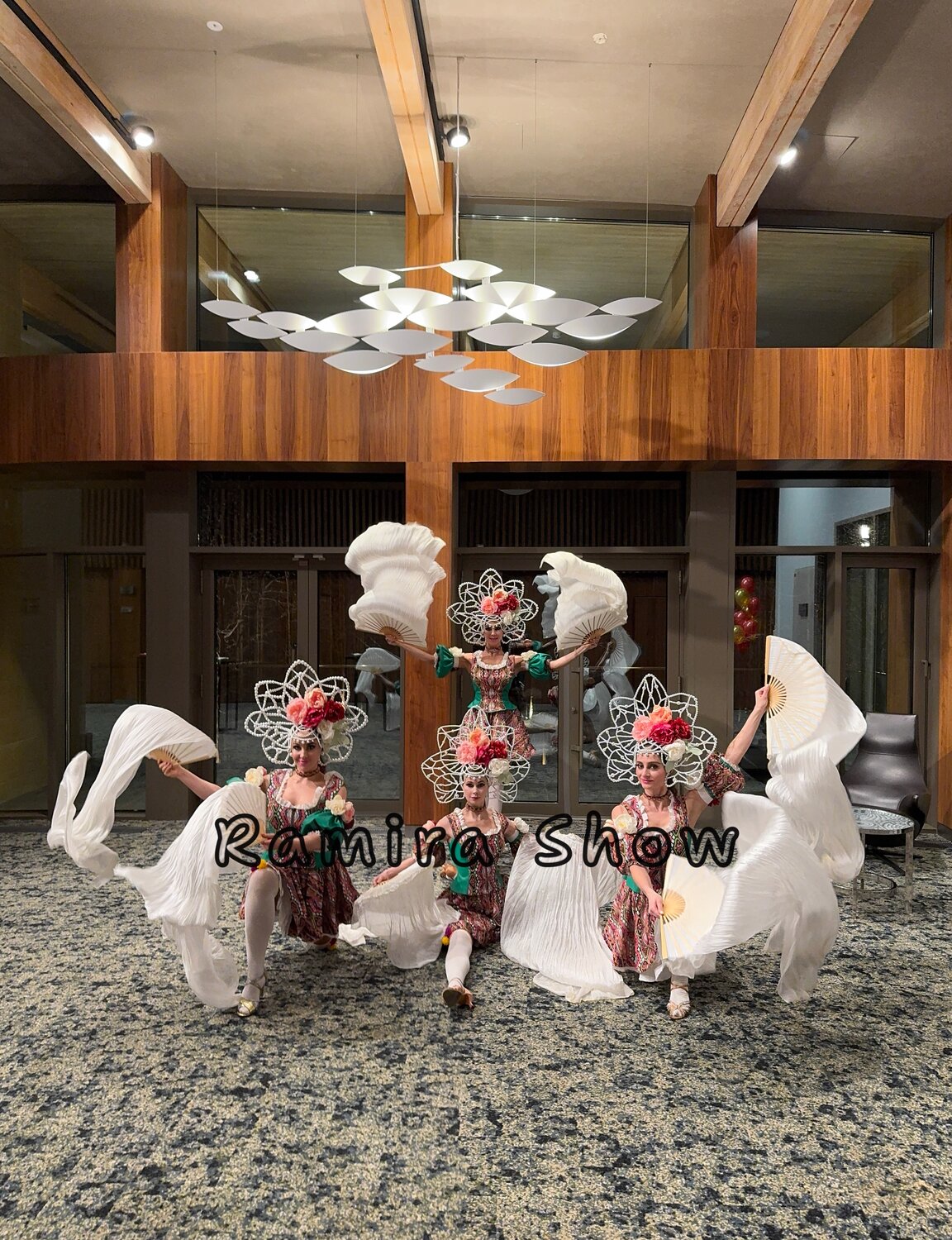 шоу балет антре, танцевальное шоу, шоу балет, сценические костюмы, шоу на свадьбу