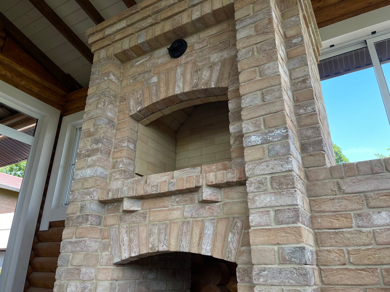 барбекю из кирпича, барбекю комплекс райкузи, барбекю комплекс из кирпича, печи для барбекю, камин барбекю