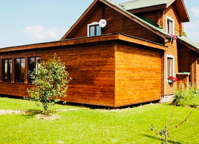 деревянная пристройка к дому, пристрой к дому из бруса, пристрой к деревянному дому из бруса, пристройка к дому из бруса под ключ, веранда к деревянному дому