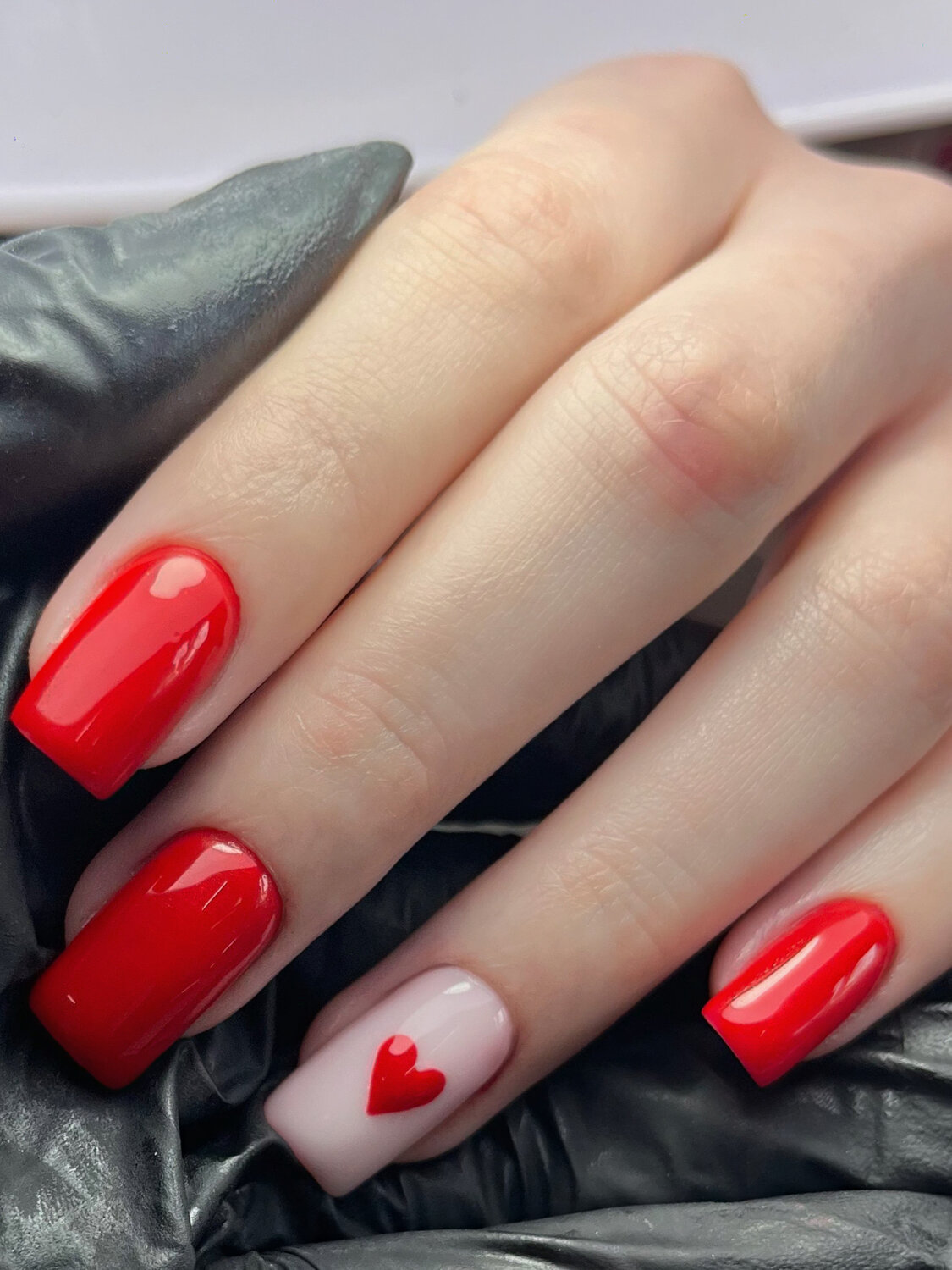 ногти, маникюр 💅, красные маникюр, красный маникюр квадратная форма, рушана масловская маникюр