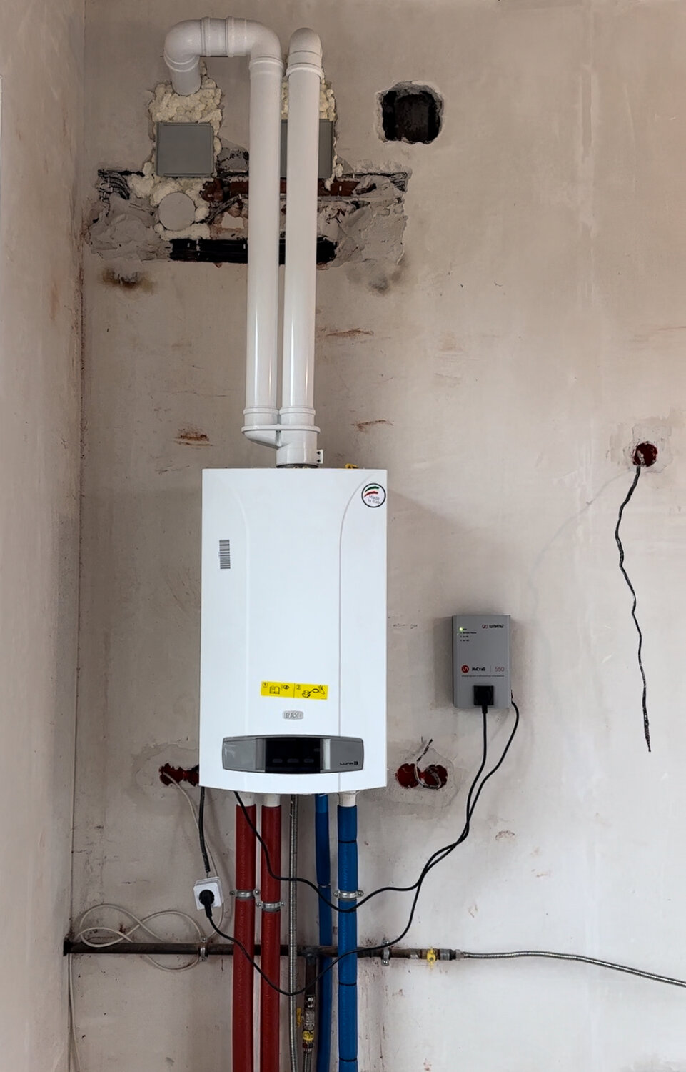 двухконтурный газовый котел, газовый котел в доме, газовый котел baxi, газовые котлы, газовый котел baxi luna 3