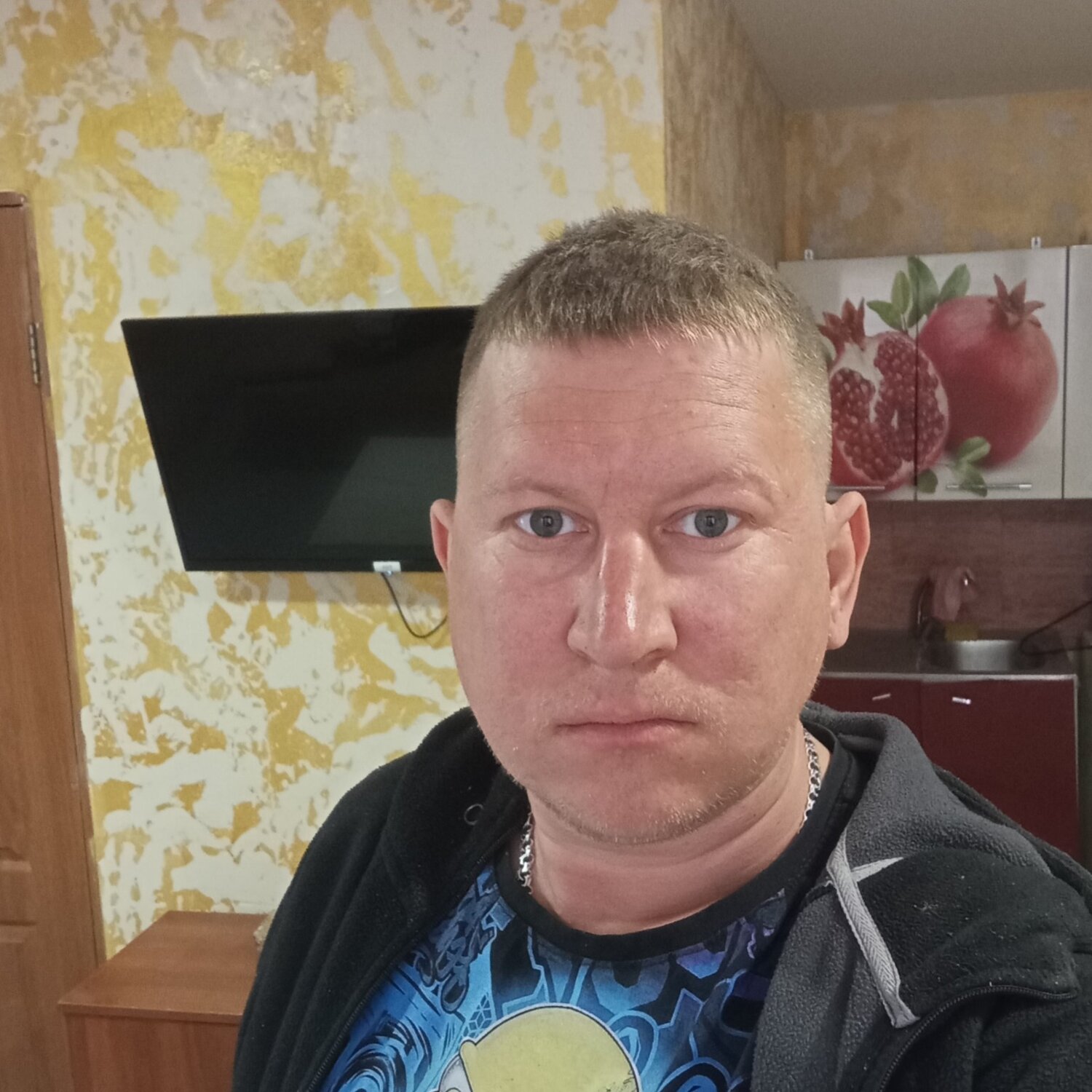 Максим Титов