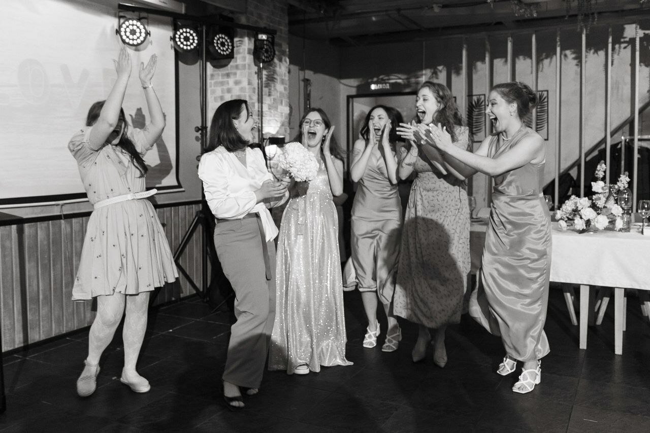 свадьба, ведущая свадьбы, свадьб, со свадьбой, свадебные фотографы