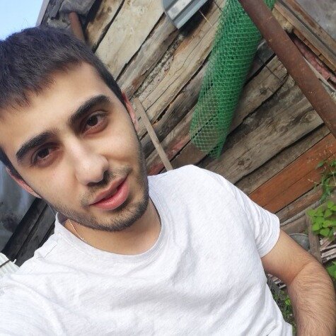Альберт Казарян