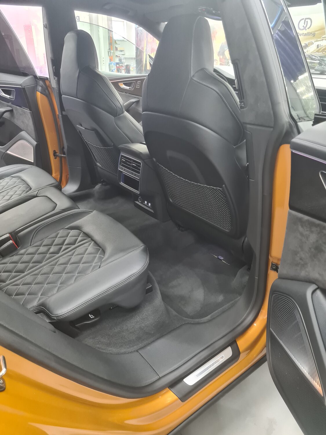 ауди ку 8, оранжевая ауди, audi rs q 8, автомобиль, Land Rover Range Rover Evoque I