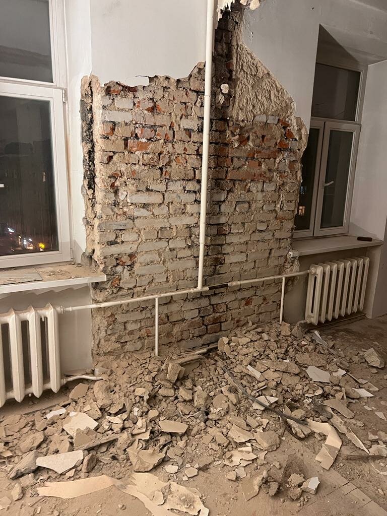 демонтаж стен, демонтаж перегородок, демонтаж квартир, демонтажные работы, демонтаж дома