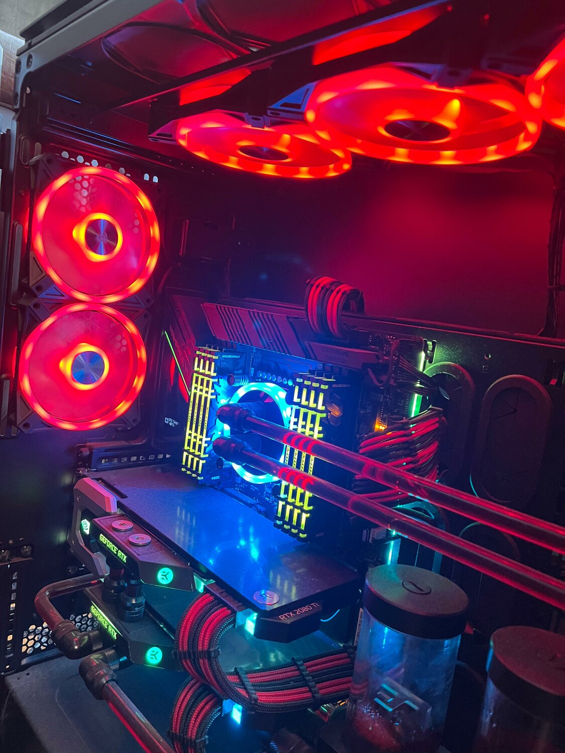 компьютер пк, компьютер, мощный игровой пк, компьютерные комплектующие, мощные пк