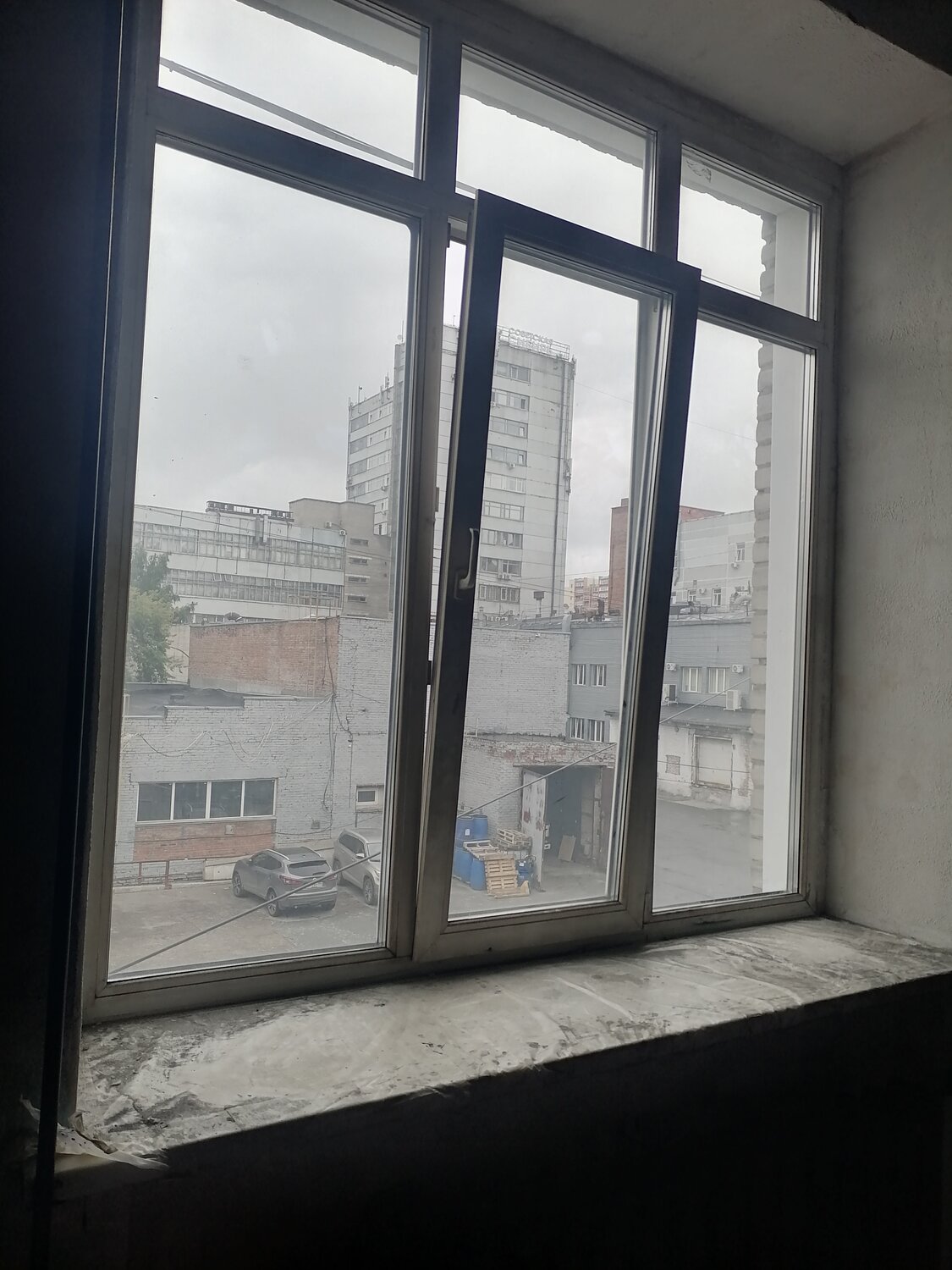 окна, пластиковое окно, балкон окна, остекление лоджии, жилой комплекс