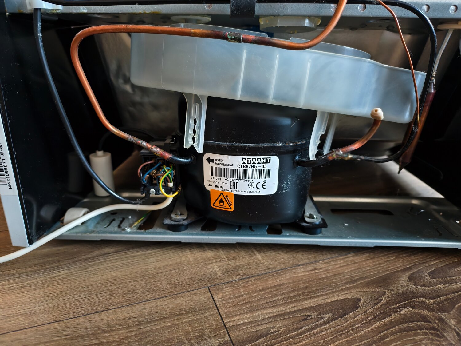 холодильник атлант двухкамерный 1 компрессор, замена компрессора холодильника, холодильник атлант двухкамерный 2 компрессора, компрессор холодильник, холодильник атлант двухкомпрессорный