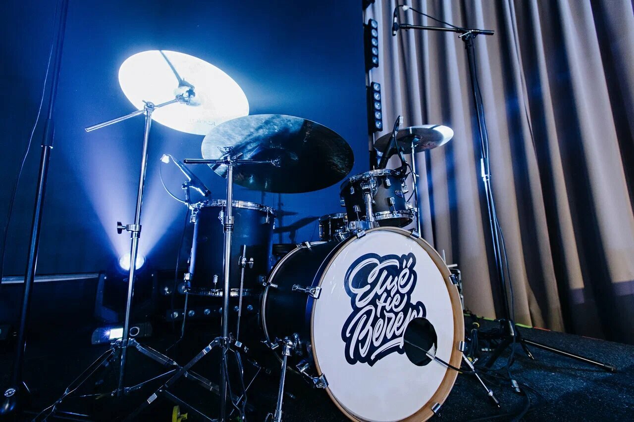 темнота, барабаны, drum kit, drum solo, drum