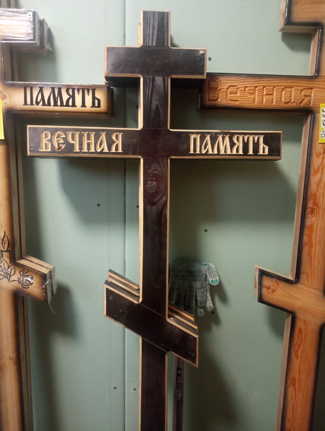 деревянные кресты на могилу, кресты, крест на могилу, крест деревянный, могильный крест
