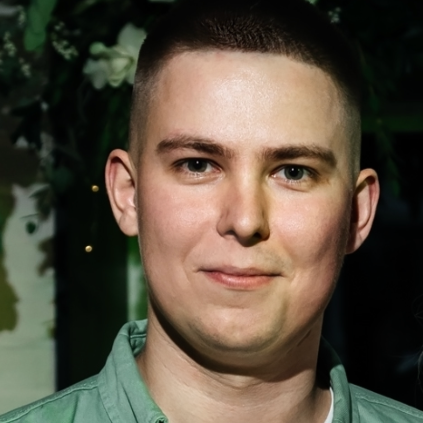 Данила Бортников