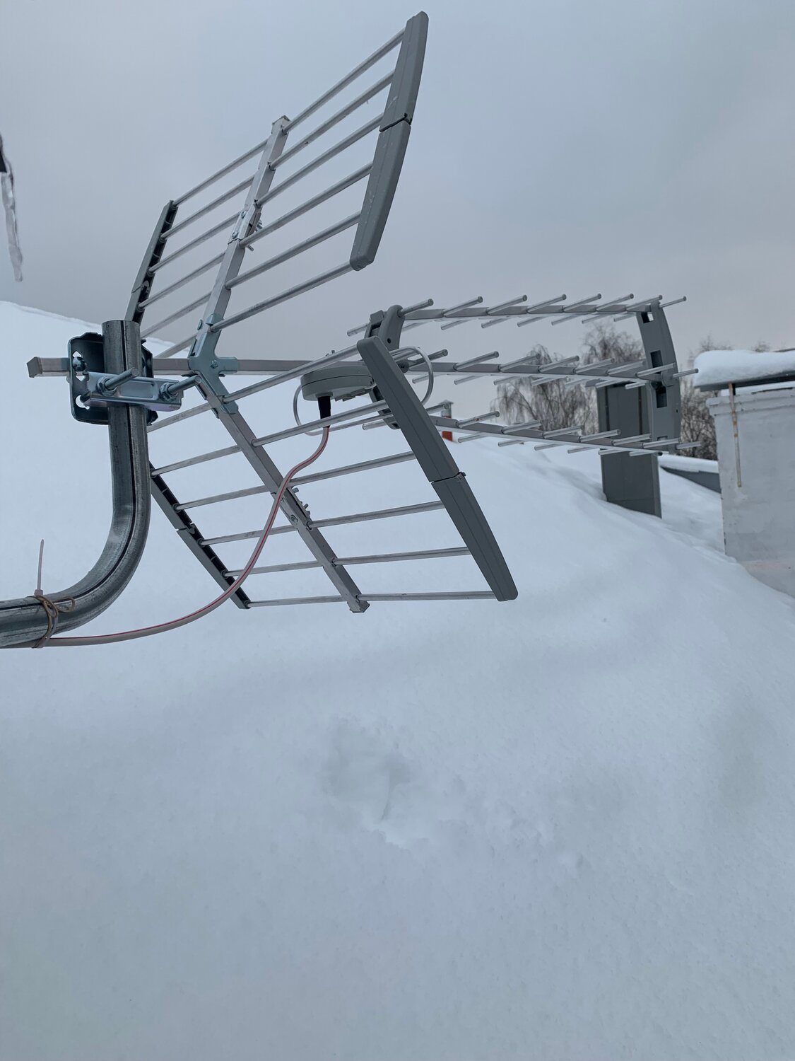 антенна телевизионная, тв-антенна skytech av-923, антенна для цифрового телевидения, активная антенна для цифрового тв, skytech антенна skytech av-923