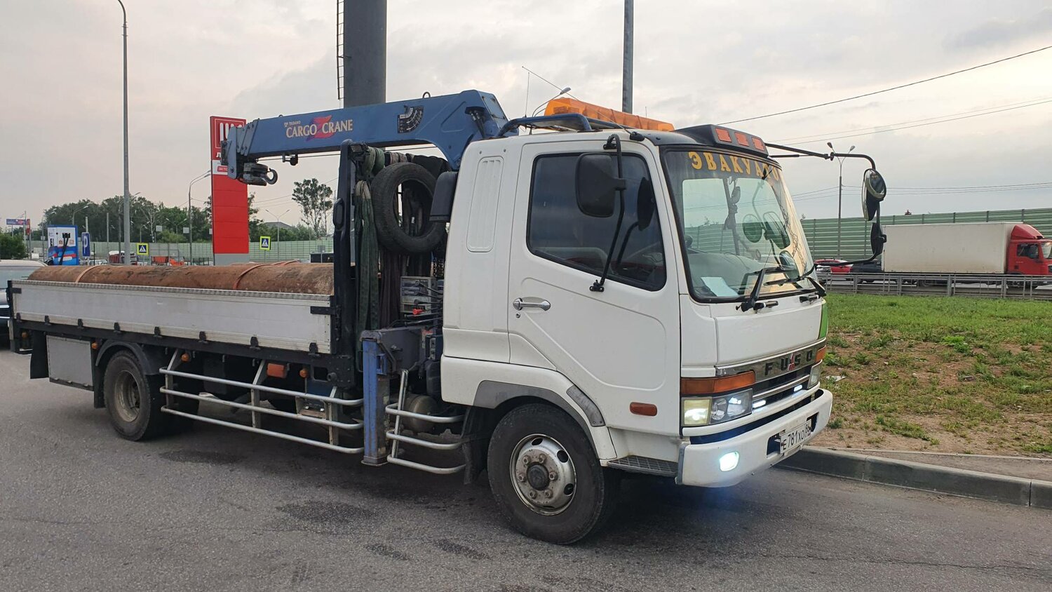 манипулятор хино, манипулятор hino xzu730l, исузу форвард манипулятор 8 х4, манипулятор hino ranger 5т, грузовик с манипулятором
