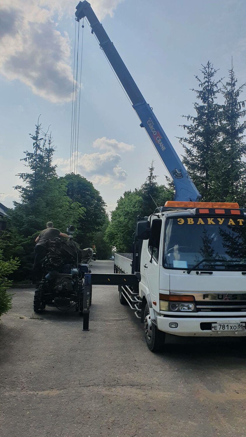 эвакуатор манипулятор, манипулятор, эвакуатор с краном, эвакуатор манипулятор зимой, грузовик с манипулятором