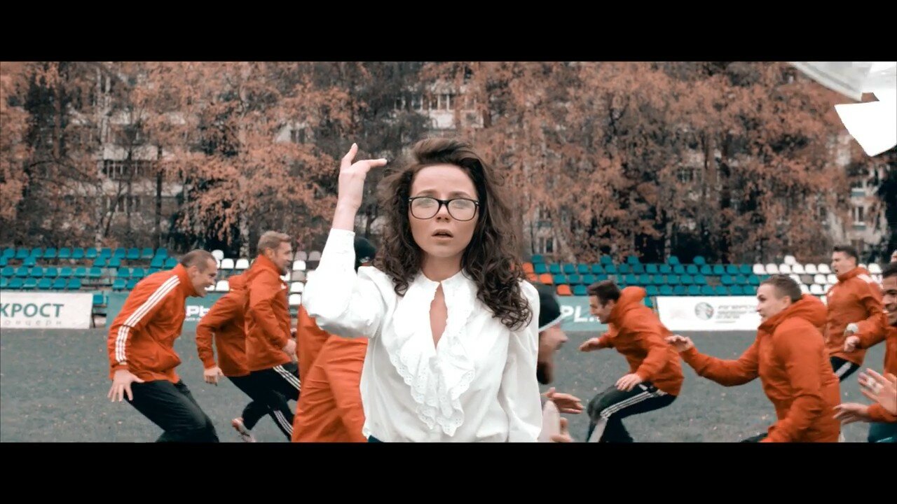 мальбек - глаза ft. лиза громова, кадр из фильма, сериал учителя 2019 мария, мальбэк ft. лиза громова, человек