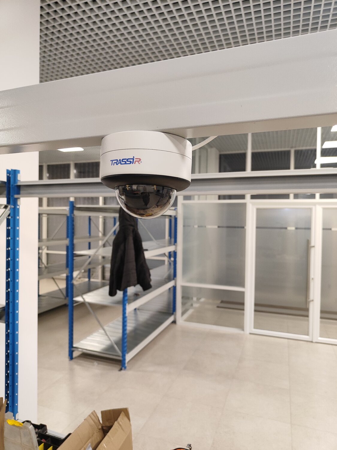 ip-камера trassir tr-d3143ir2, ip-камера trassir tr-d3121ir1, ip-камера trassir tr-d2d2 v2, камера, видеокамера ip unv ipc-d112-pf28, 1080p, 2.8 мм, белый