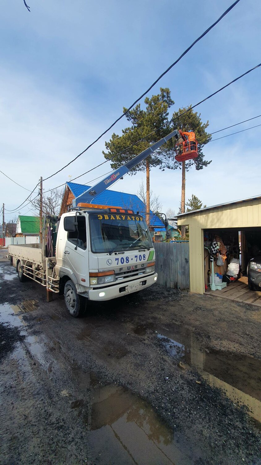тойота дюна манипулятор, тойота дюна грузовик с манипулятором, хино манипулятор 3т, кран манипулятор, грузовик с манипулятором