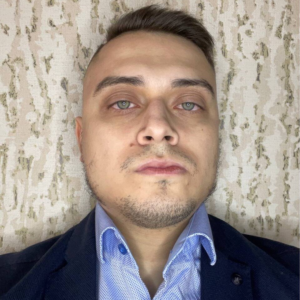 Александр Арутюнян