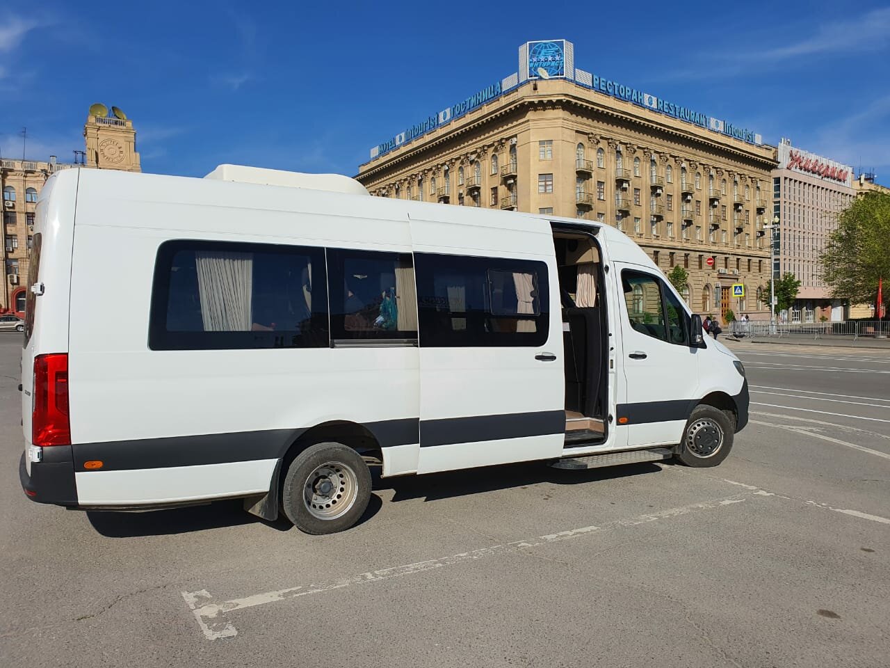 mercedes-benz sprinter 515 cdi, микроавтобус фольксваген крафтер, mercedes-benz sprinter 516cdi, микроавтобус volkswagen crafter, mercedes-benz sprinter