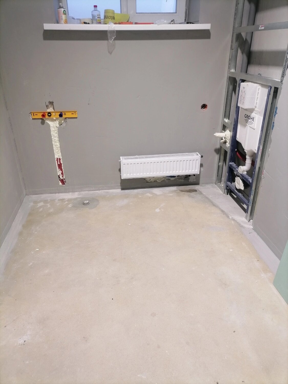 выравнивание пола, стяжка пола, отопление, выравнивание стен, отопление в квартире