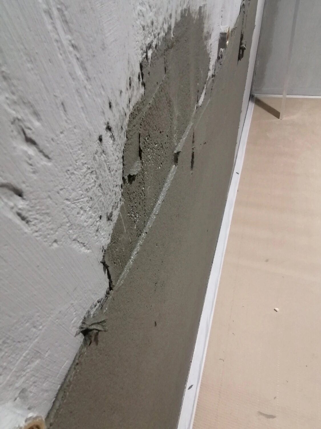 штукатурка стен, маяки для штукатурки стен, штукатурка стен по маякам, маяки для штукатурки, штукатурить стены