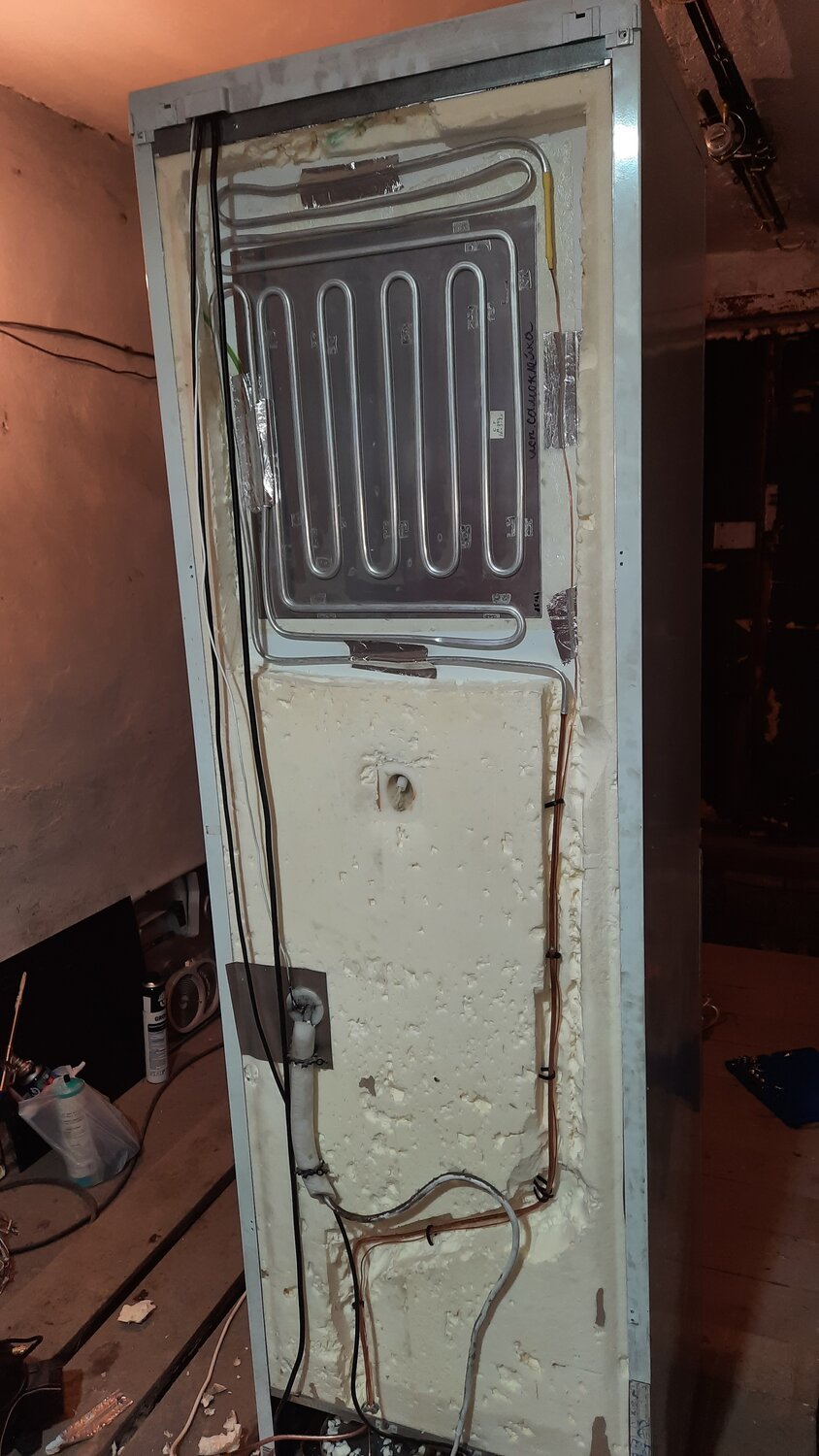 холодильник, холодильник бу, бытовая техника, испаритель холодильника electrolux, сломанный холодильник